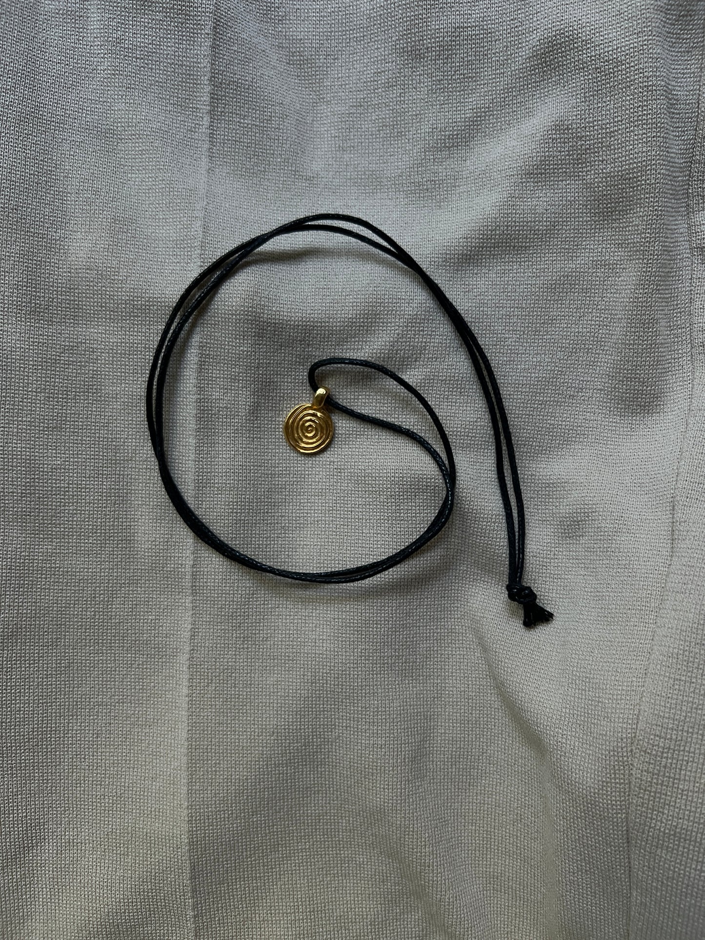 SWIRL cord necklace